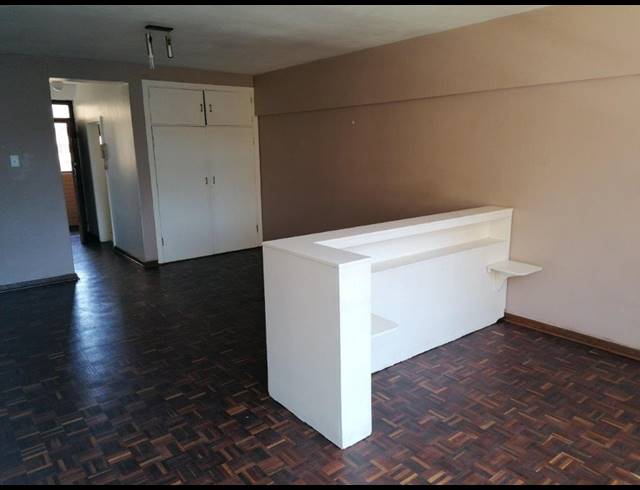 0.5 BEDROOM APARTMENT TO LET IN SOUTH BEACH
